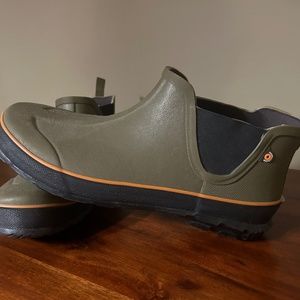 BOGS Digger slip on Sz-12